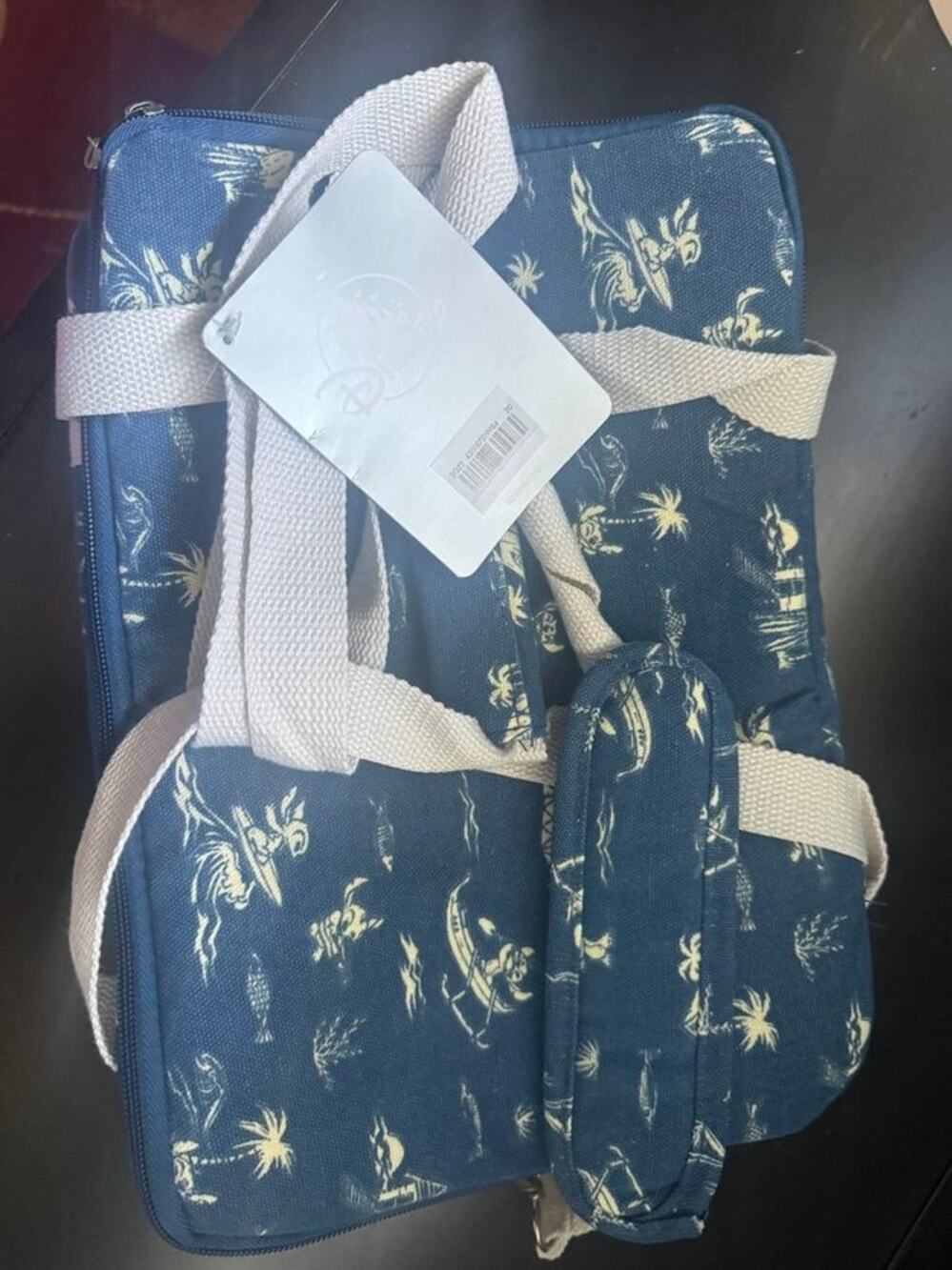Disney Store Mickey Mouse Summer Fun Cooler Lunch Tote NWT Blue Tropical 2017